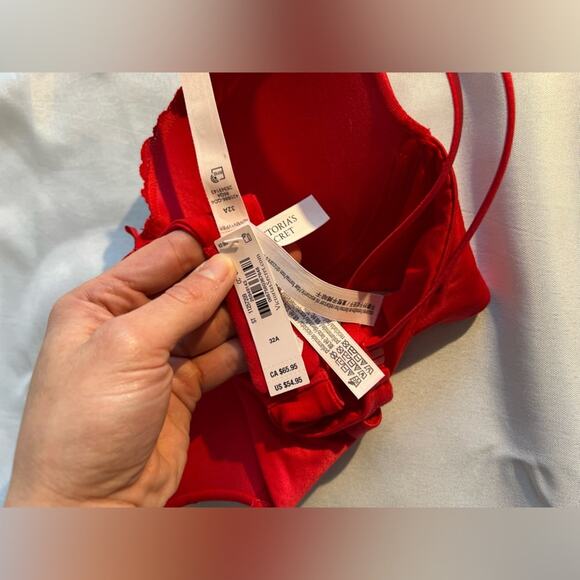 Victoria’s Secret Lace-Trim Push-Up Perfect Shape Bra in Lipstick Red, size 32A - Picture 7 of 8